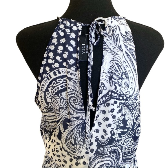 VICI Blue Paisley Scarf Maxi Dress Keyhole Back Halter Tie NWOT - Picture 4 of 8